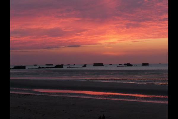 Plage Du Debarquement Arromanches-les-Bains Eksteriør bilde